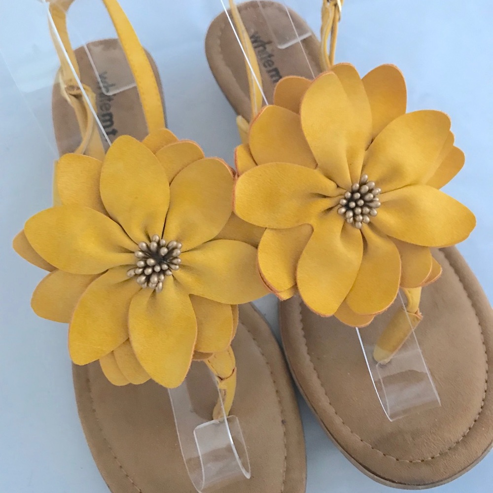 White Mountain Sandal Flip Flops